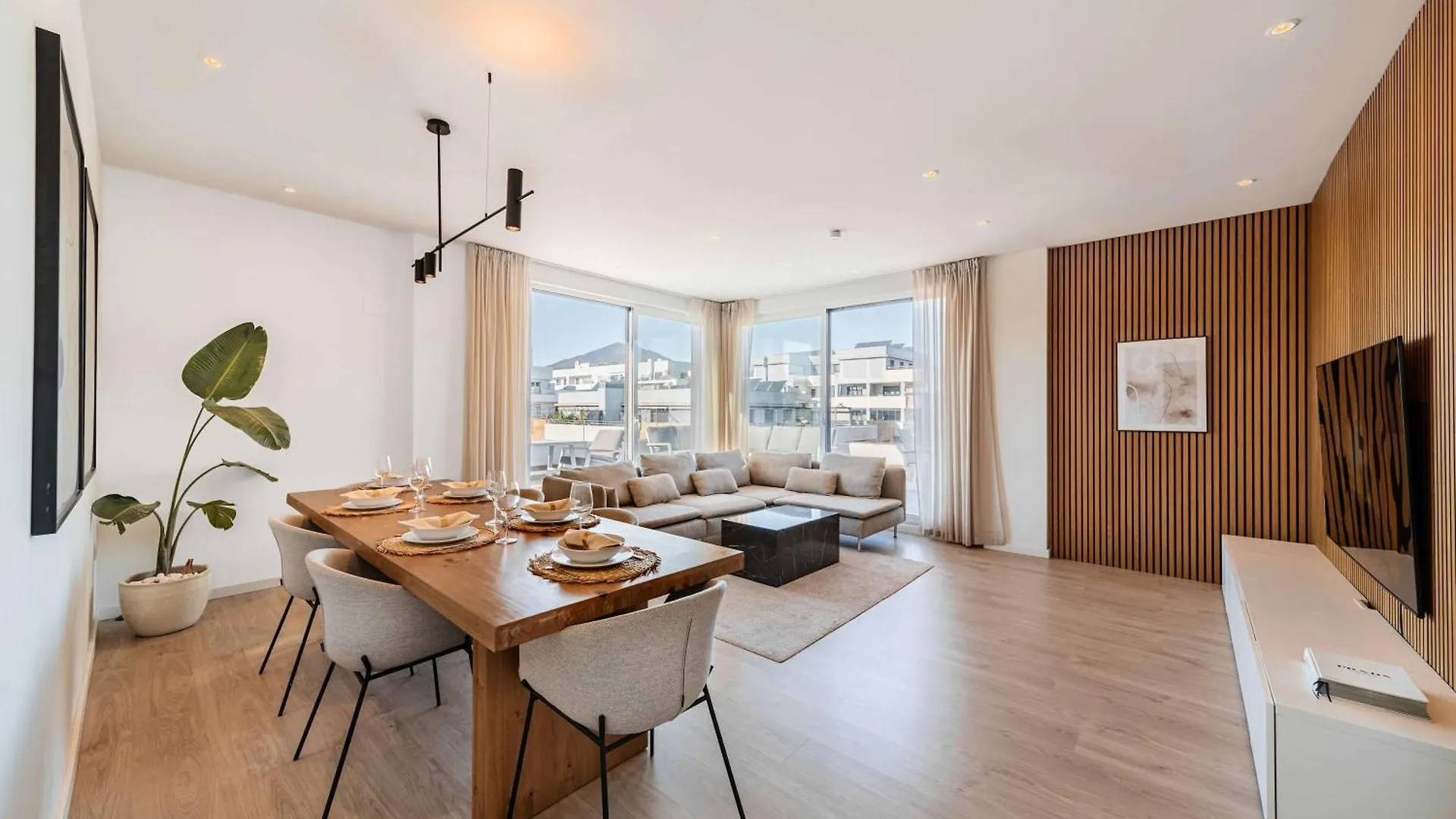 Apartamento Jardines De Guadaiza Luxury Penthouse Rooftop Pool Bbq Marbella