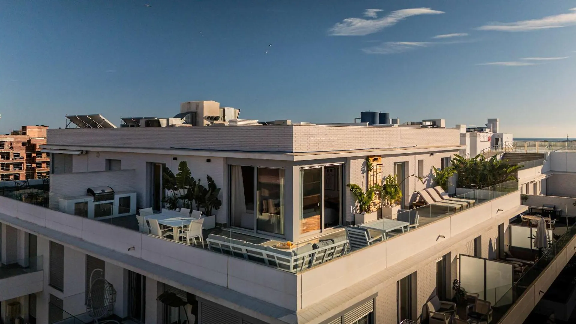 Apartamento Jardines De Guadaiza Luxury Penthouse Rooftop Pool Bbq Marbella España